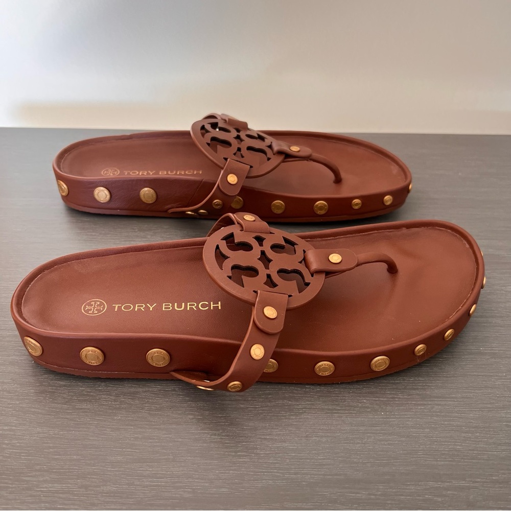 Tory Burch Brown Miller Coin Leather Thong Sandals - Picture 5 of 8